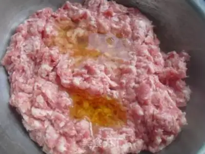 Make The mushroom meatballs step 1