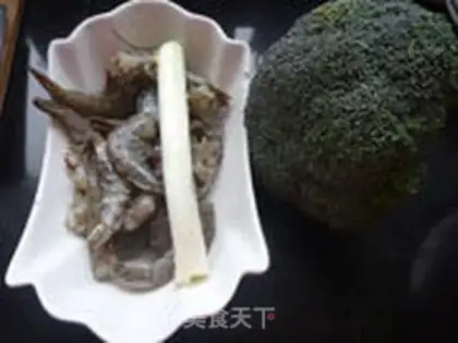 Make Shrimp with broccoli step 0
