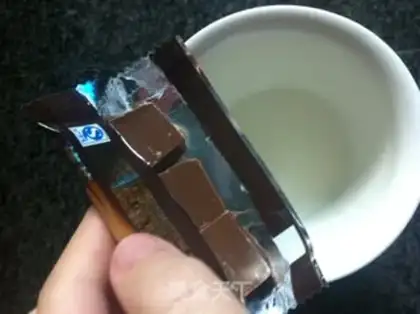 Make Milk tea step 1