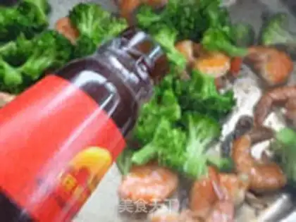 Make Shrimp with broccoli step 7