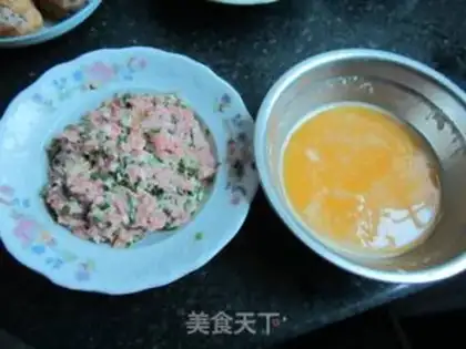 Make Eggskin dumplings step 2