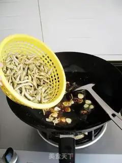 Make Scrambled fish step 12