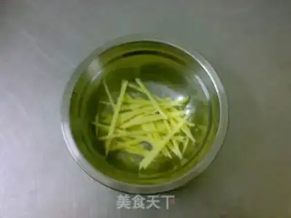 Make Sweet ginger tea step 1