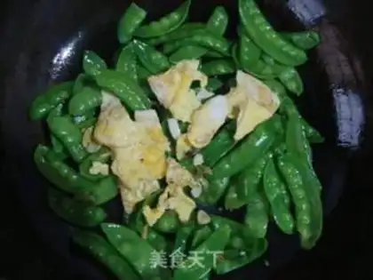 Make Eggs fried lentils step 6