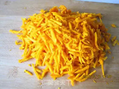 Make Egg pumpkin pie step 1