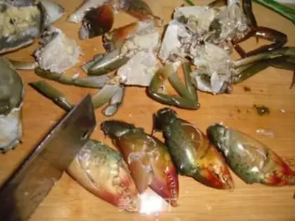Make Slurpy crabs step 2