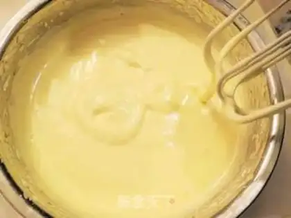 Make Blueberry mousse cake step 1