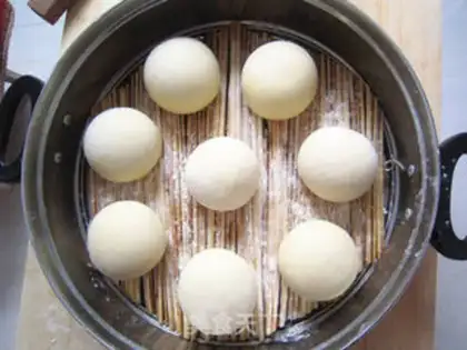 Make White buns step 9