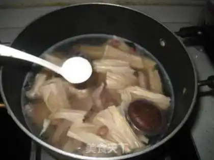 Make Scratch soup step 7