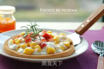 Make Sour cream cake pizza step 5