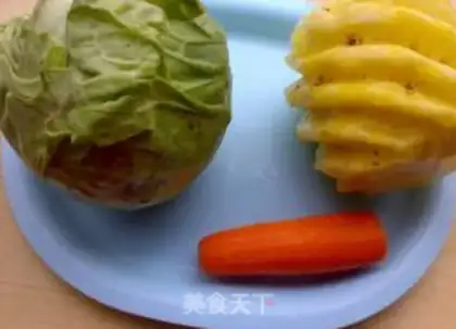 Make Pineapple rolls step 0