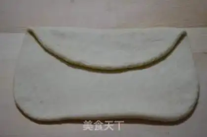Make Viennese bread step 4