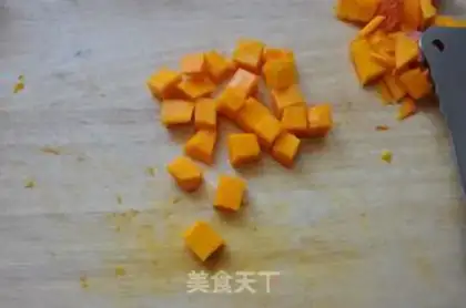 Make Pumpkin coconut soup step 2