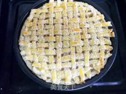 Make Caramel apple pie step 15