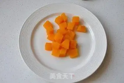 Make Pumpkin coconut soup step 6