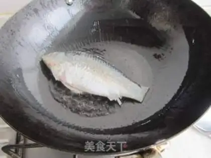 Make Silver ear soup for the mackerel step 3