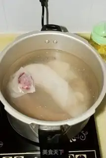 Make Pig hoof freeze step 3