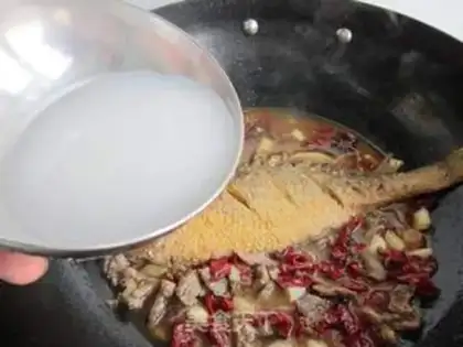 Make The lamb, the yellowfish step 8