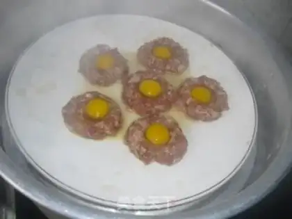 Make Meatloaf sunballs step 5