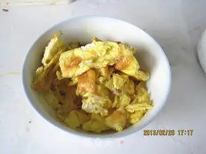 Make Eggs and mussels step 5