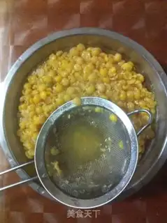 Make Sweet pea yellow step 1