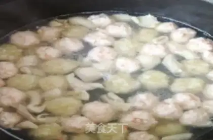 Make Shrimpball chicken-skin soup step 8