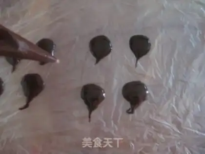 Make Chocolate Mouse Tower step 19