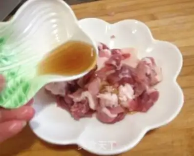 Make Hot cabbage makes a lot of meat step 3