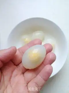 Make The sea cucumbers lead pigeon eggs step 1