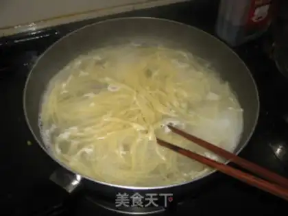 Make Shrimp pasta step 4