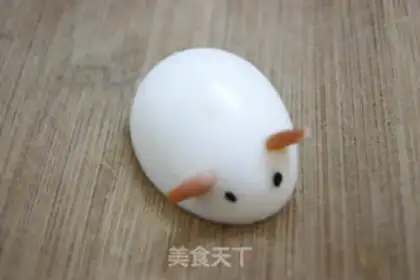 Make Mouse cheese, milk toast step 12