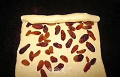 Make Russian hard beer bread step 9