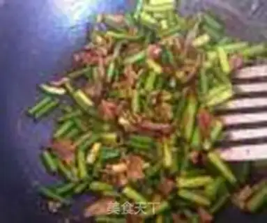 Make Garlic fried meat step 7
