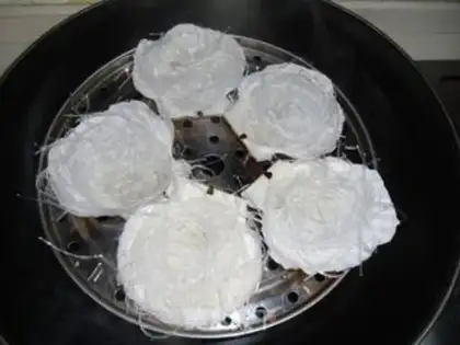 Make Garlic fan floss step 7