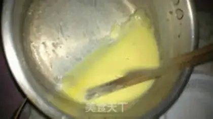 Make Vanilla Soufflé step 2