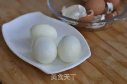 Make Garlic eggs step 0