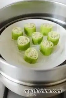 Make Garlic silk melon step 6