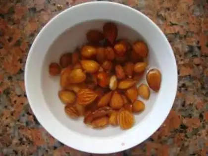 Make Almond walnuts step 0