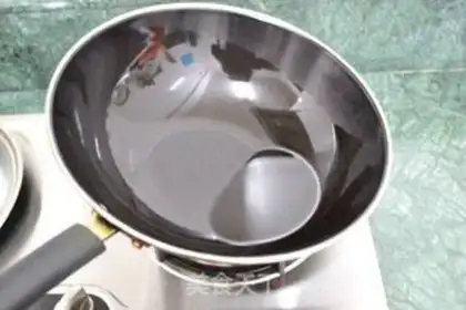 Make Gold egg fried rice step 3