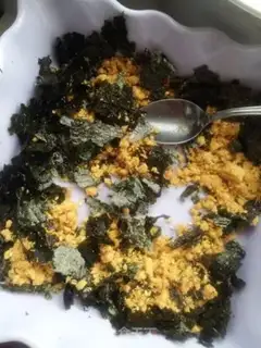 Make Seaweed pine buns step 1