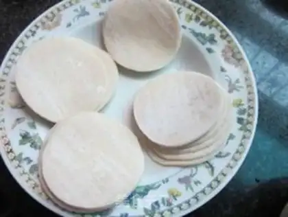 Make Cream eggs ripe for dumplings step 0