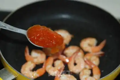 Make Sweet pinetail shrimp step 2