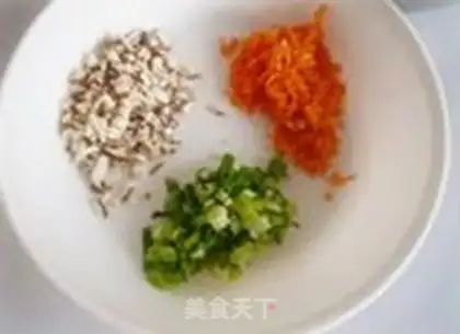 Make Skinny shrimp pomegranate bag step 1