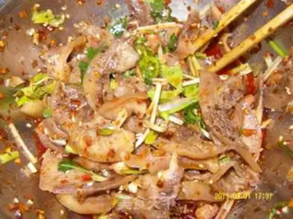 Make Cold-headed pork step 2