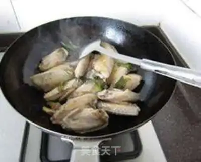 Make Coke chicken wings step 5