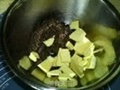 Make Melvin chocolate cake step 1
