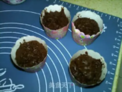 Make Melvin chocolate cake step 10
