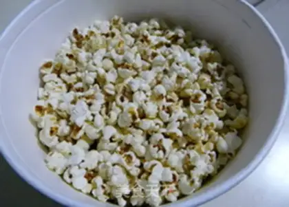 Make Butter popcorn step 4