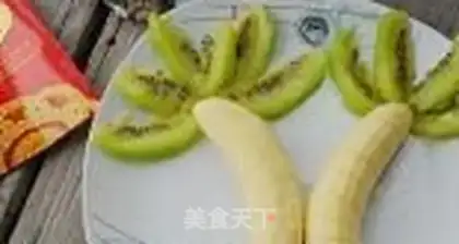 Make Sunshine beach fruit plate step 4