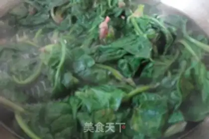Make Spinach pellets step 1